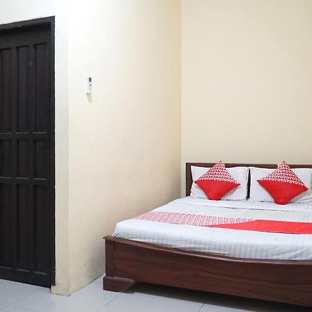 Oyo Flagship 1034 Pondok Mulia Guest House Syariah Balikpapan  Buitenkant foto