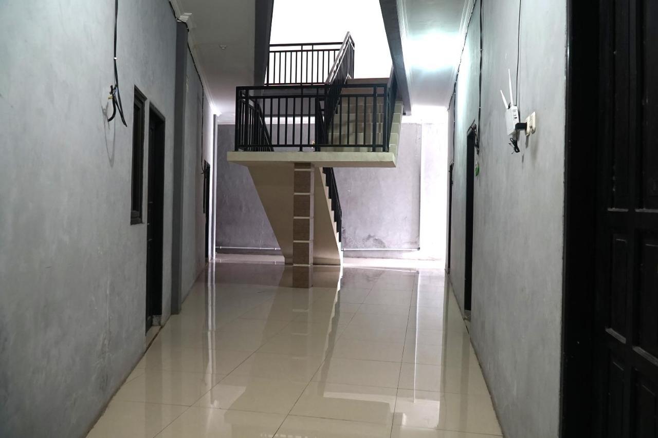 Oyo Flagship 1034 Pondok Mulia Guest House Syariah Balikpapan  Buitenkant foto