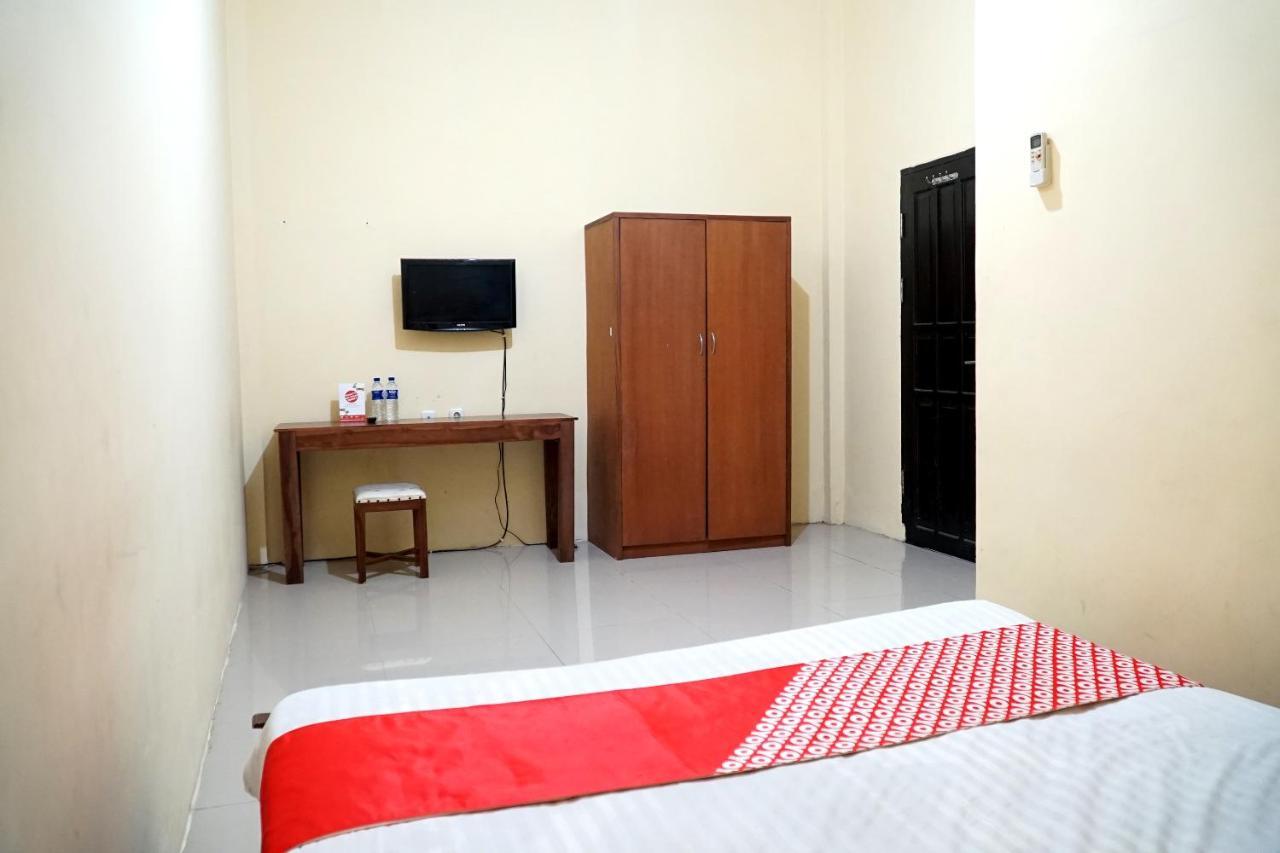 Oyo Flagship 1034 Pondok Mulia Guest House Syariah Balikpapan  Buitenkant foto