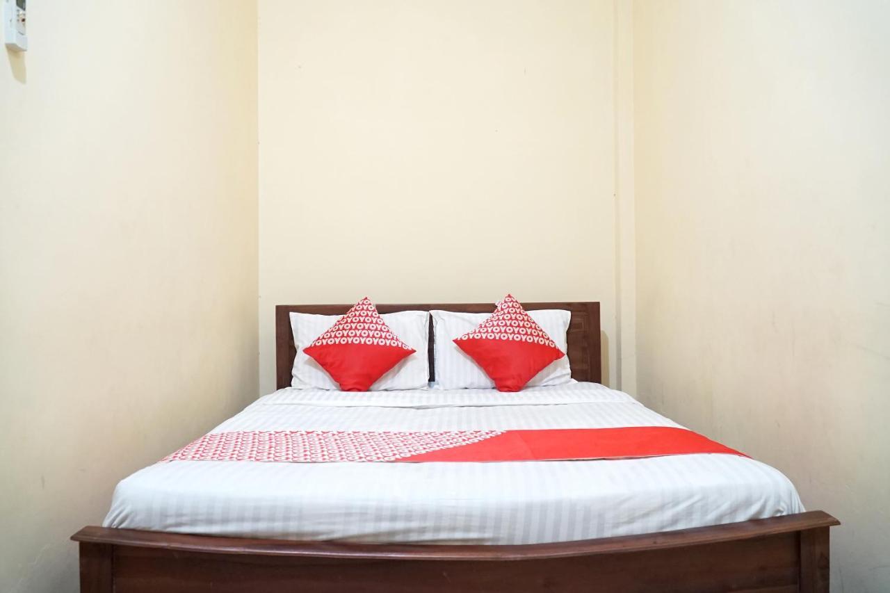 Oyo Flagship 1034 Pondok Mulia Guest House Syariah Balikpapan  Buitenkant foto