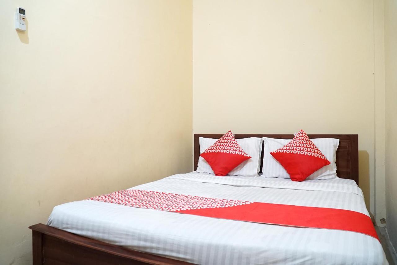 Oyo Flagship 1034 Pondok Mulia Guest House Syariah Balikpapan  Buitenkant foto