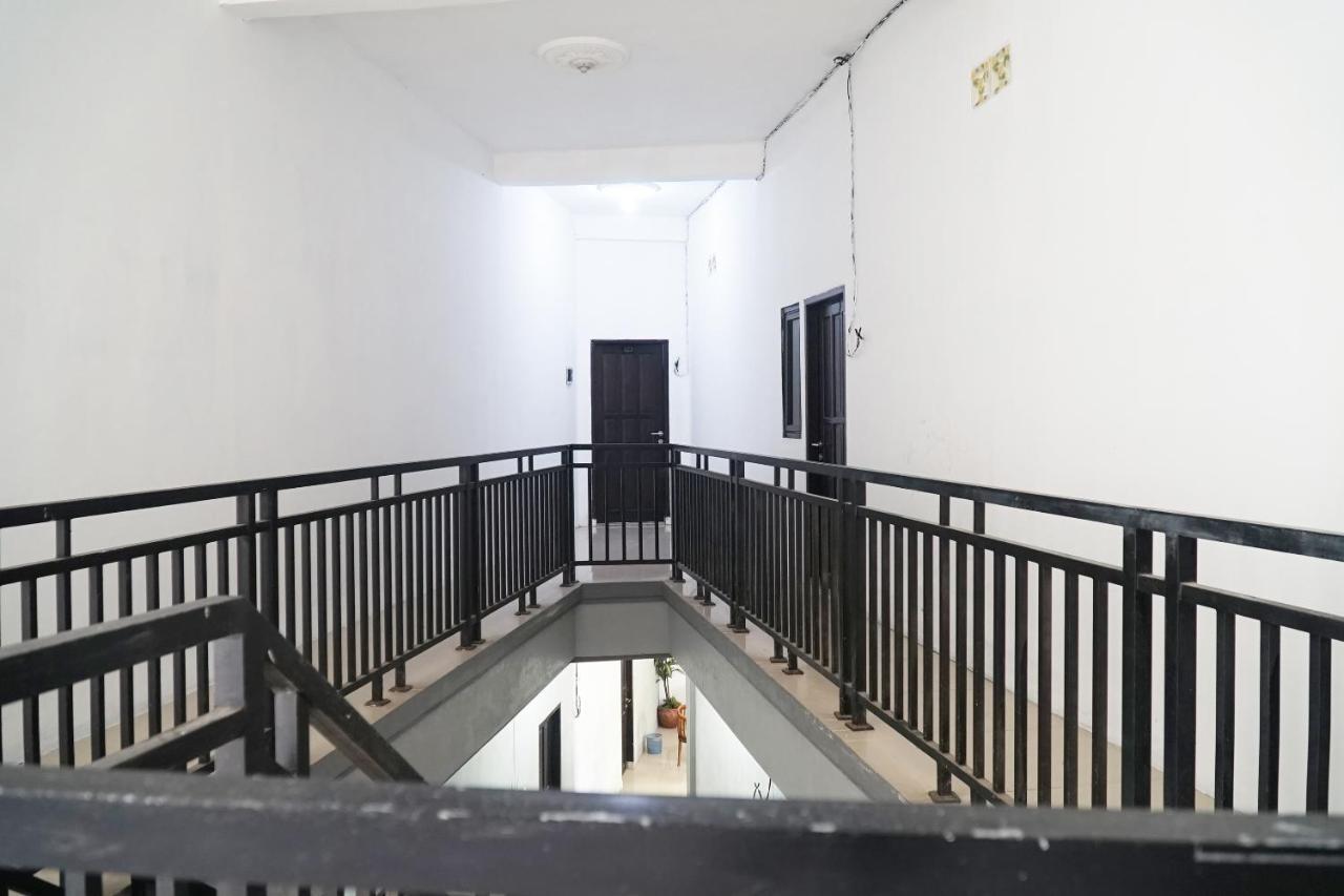 Oyo Flagship 1034 Pondok Mulia Guest House Syariah Balikpapan  Buitenkant foto