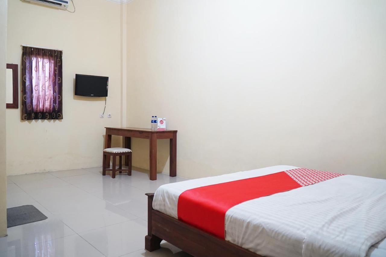 Oyo Flagship 1034 Pondok Mulia Guest House Syariah Balikpapan  Buitenkant foto