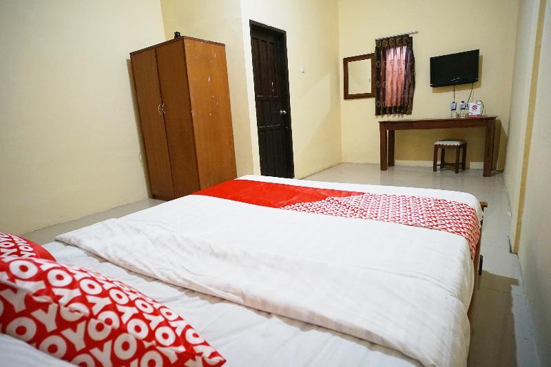 Oyo Flagship 1034 Pondok Mulia Guest House Syariah Balikpapan  Buitenkant foto