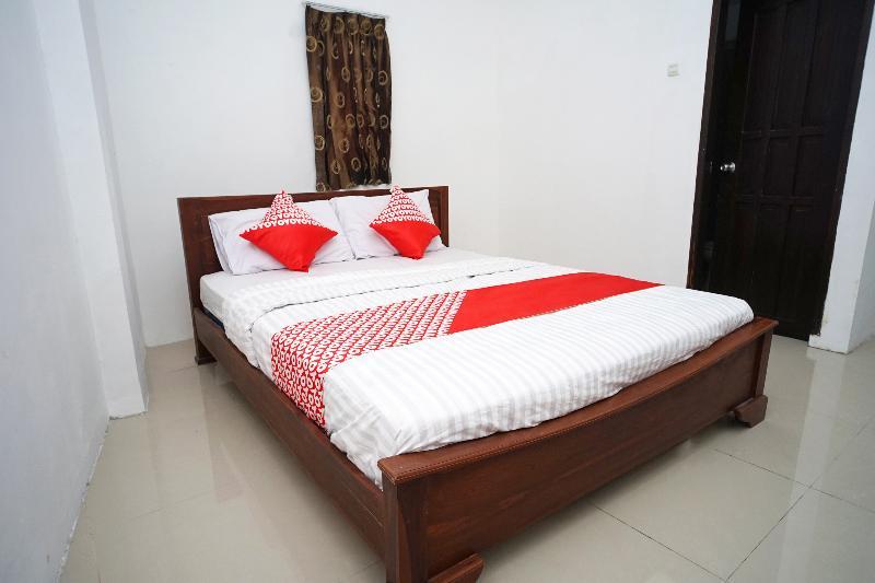 Oyo Flagship 1034 Pondok Mulia Guest House Syariah Balikpapan  Buitenkant foto